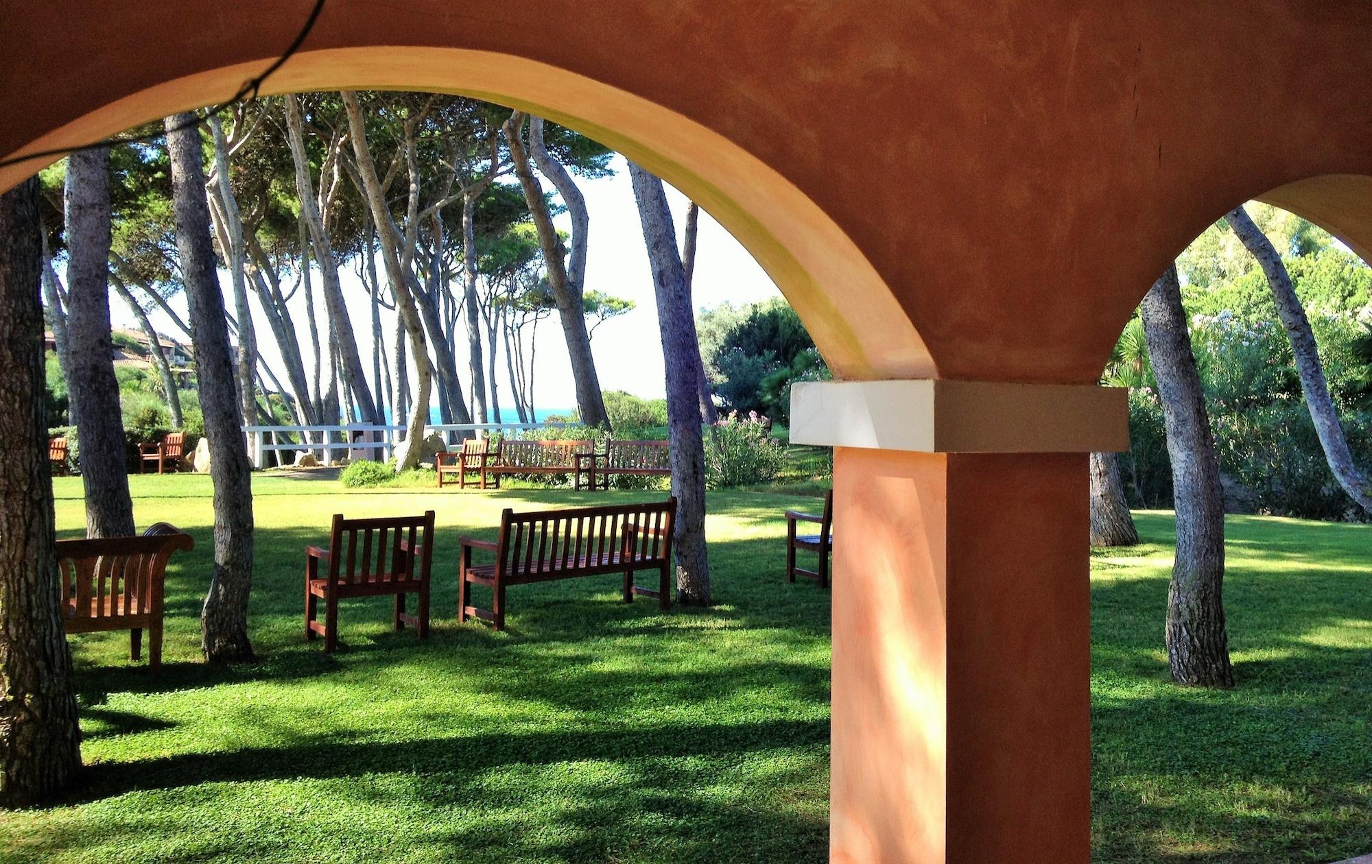 Hotel Cala Caterina ヴィッラシミーウス エクステリア 写真