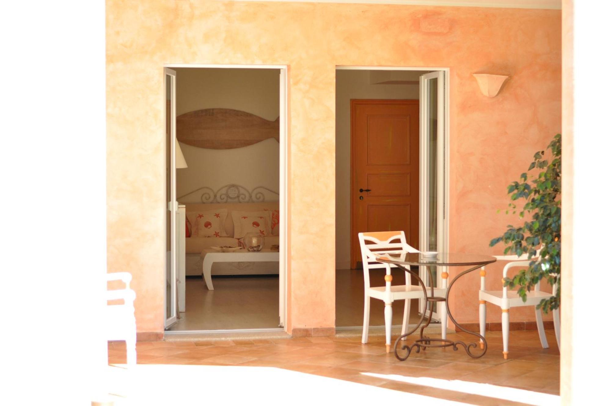 Hotel Cala Caterina ヴィッラシミーウス エクステリア 写真